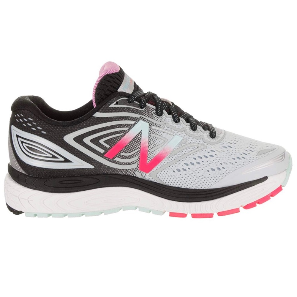 🆕 New Balance 880 V7 Women’s Running Shoes